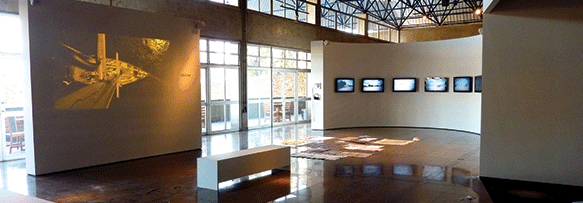 
	Vista da exposição Itinerância Videobrasil em São José do Rio Preto&nbsp;
